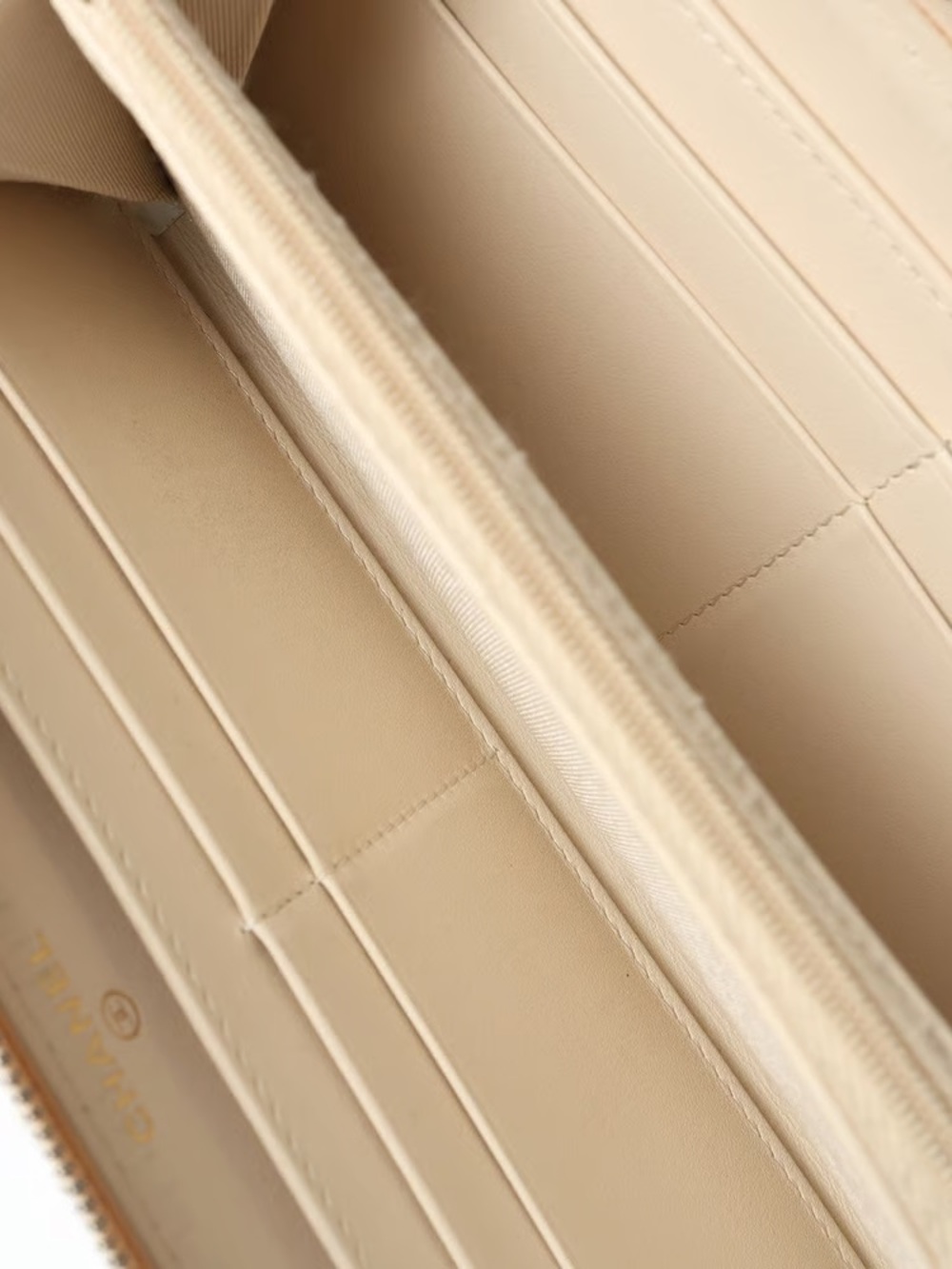 Chanel Coco Mark Caviar Long Wallet in Beige - Picture 6 of 9